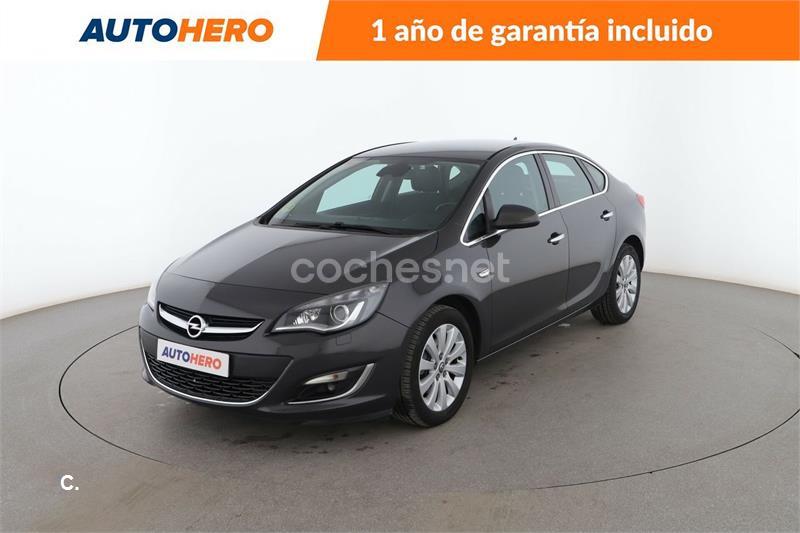 OPEL Astra 1.7 CDTi 130 CV Selective 4p.