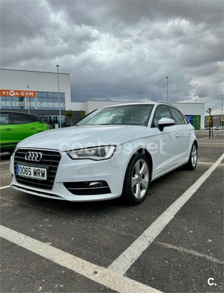 AUDI A3 Sportback 2.0 TDI 150 S tron Attraction