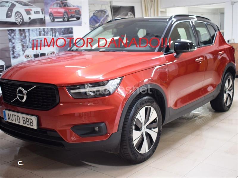 VOLVO XC40 1.5 T4 Twin Recharge Essential Auto