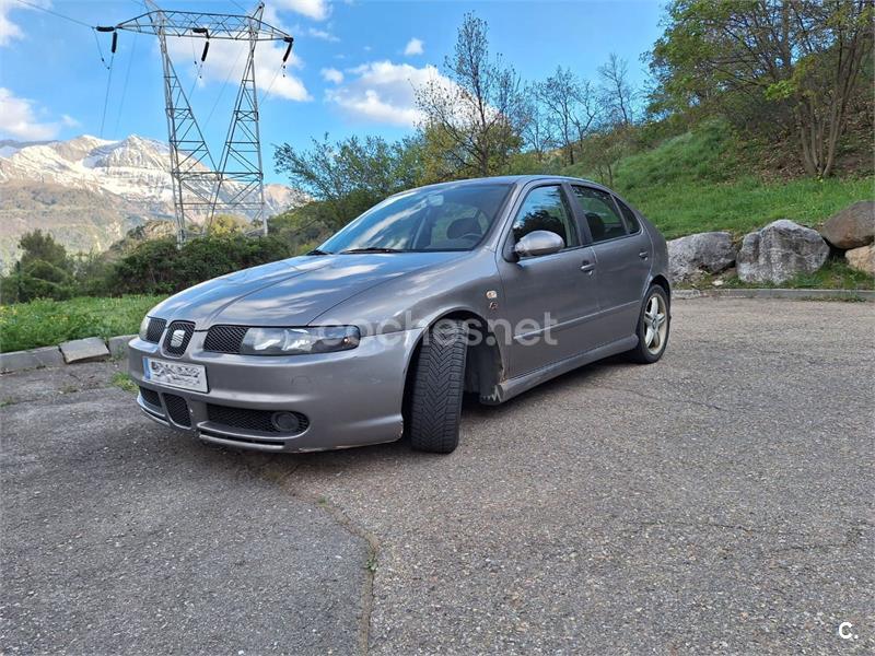 SEAT León 1.8T 20V 4 SPORT FORMULA RACING 5p.