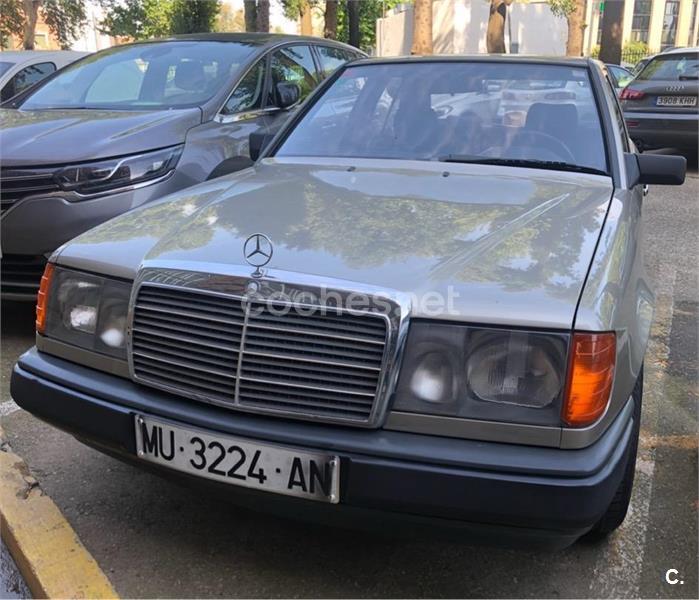 MERCEDES-BENZ 230