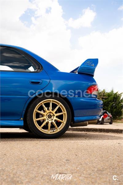 SUBARU Impreza 2.0 GT TURBO 4WD 4p.