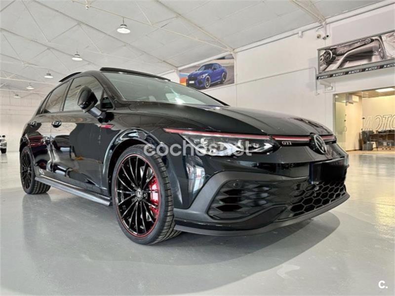 VOLKSWAGEN Golf GTI Clubsport 2.0 TSI 221kW 300CV DSG 5p.