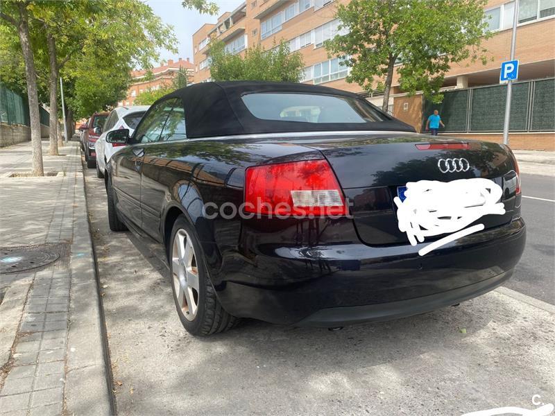 AUDI A4 2.5 TDI Cabrio