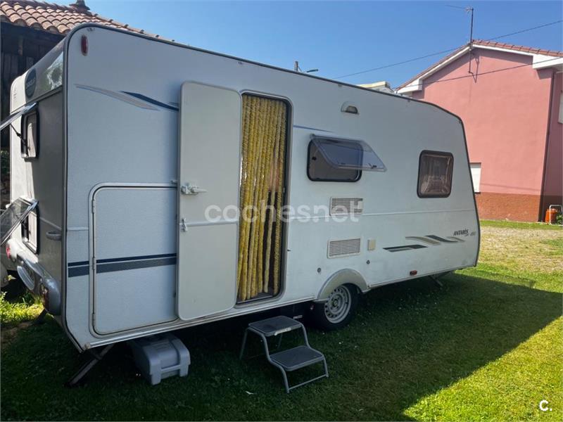 Se vende  caravana Caravelair Antares lu