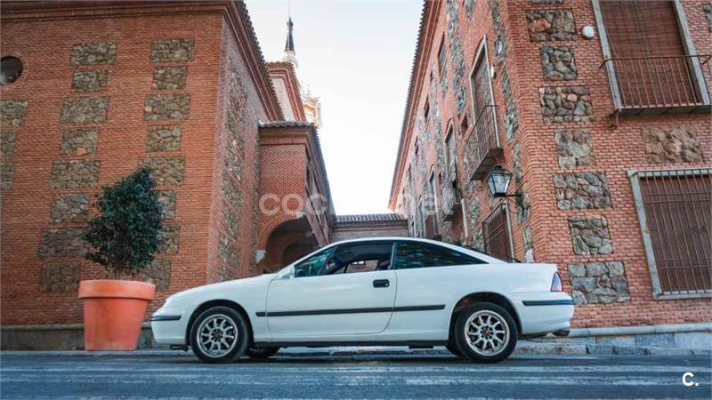 OPEL Calibra