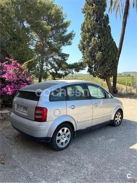 AUDI A2