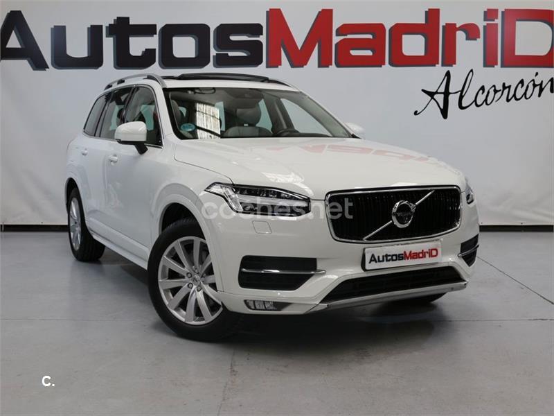 VOLVO XC90 2.0 D5 AWD Momentum Auto 5p.