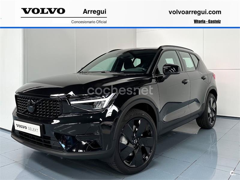 VOLVO XC40 2.0 B4 G Black Edition Auto 5p.