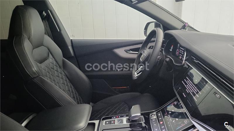 AUDI Q8 50 TDI 210kW Black Line Plus quattro tip 5p.