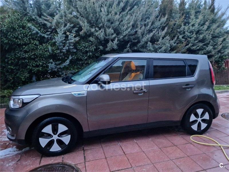 KIA Soul EV Electrico CHAdeMO