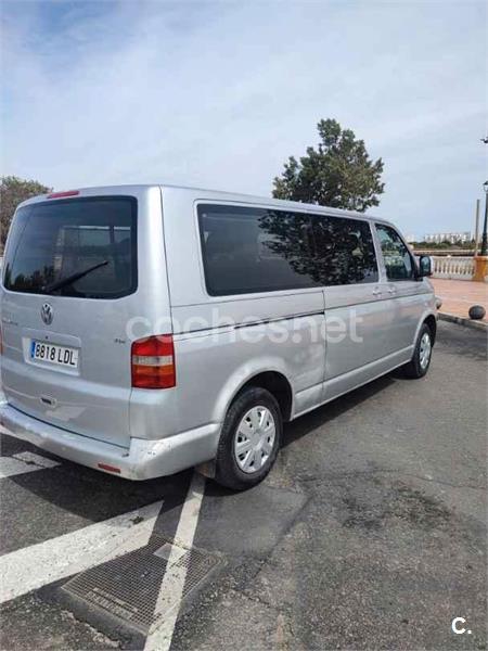 VOLKSWAGEN Caravelle