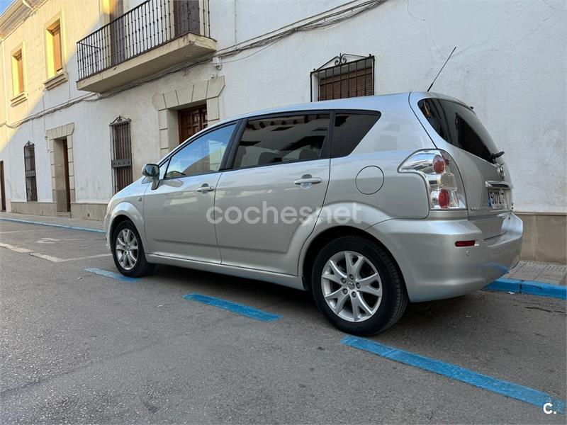 TOYOTA Corolla Verso 2.2 D4D 136 CV Sol 5p.