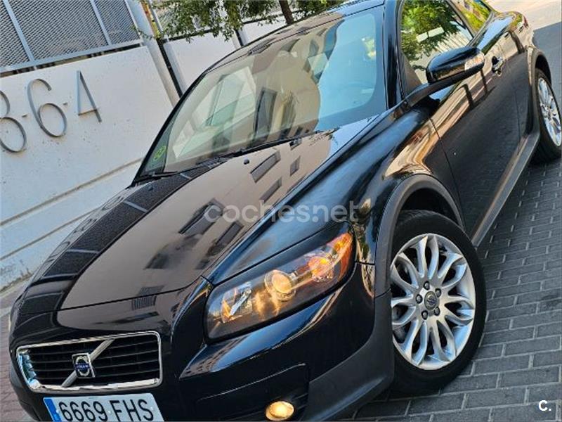 VOLVO C30 D5 Momentum 3p.