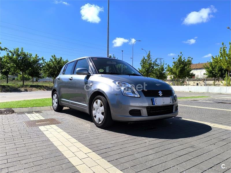 SUZUKI Swift 1.3 DDiS GLX DPF 5p 5p.