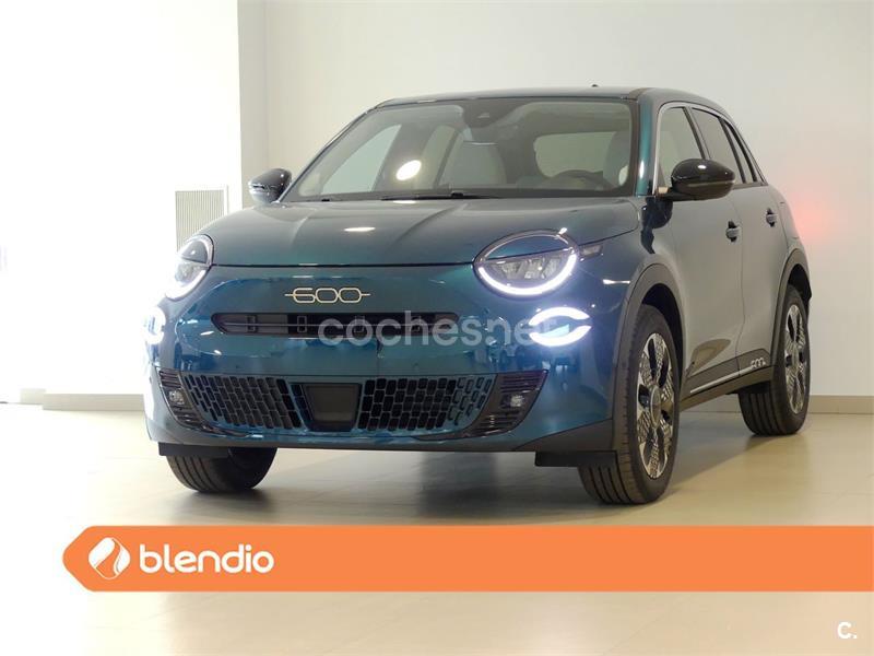 FIAT 600 600 MHEV La prima 1.2 74kW 100CV DDCT 5p.