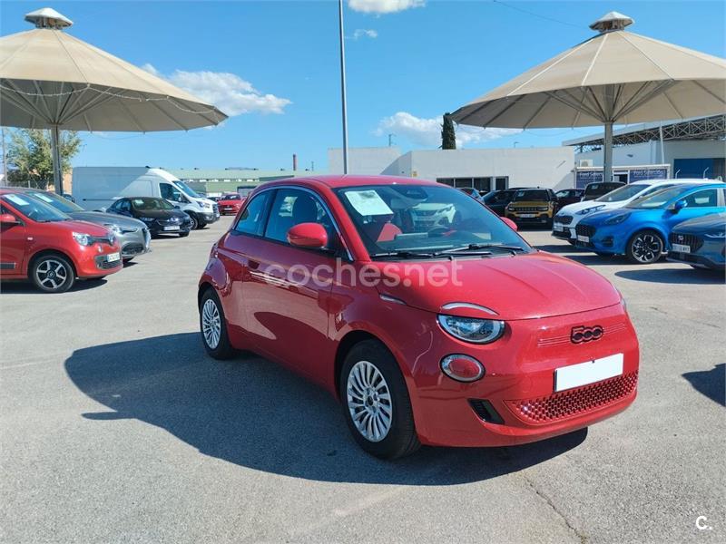 FIAT 500 Red Hb 320km