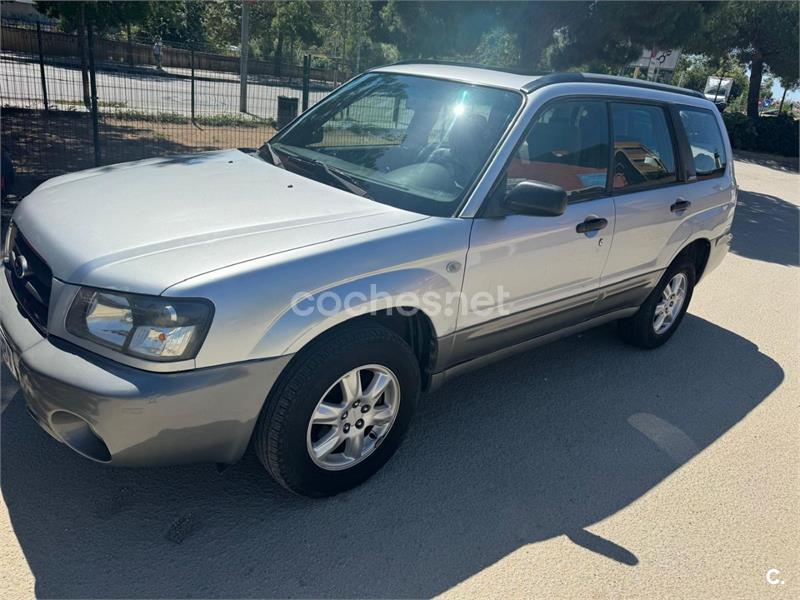 SUBARU Forester 2.0 XT