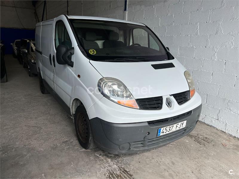 RENAULT Trafic Passenger Privilege 2.0dCi 115