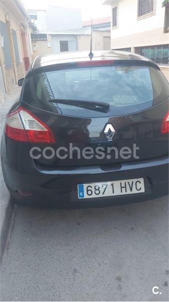 RENAULT Megane