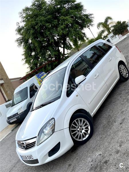 OPEL Zafira 1.9 CDTi 120 CV Cosmo