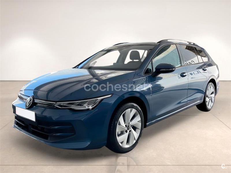 VOLKSWAGEN Golf Life 1.5 eTSI 85kW 115CV DSG Variant 5p.