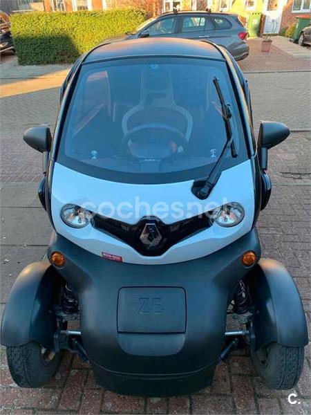 RENAULT Twizy