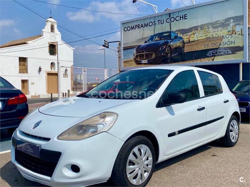 RENAULT Clio Expression dCi 90 EDC eco2