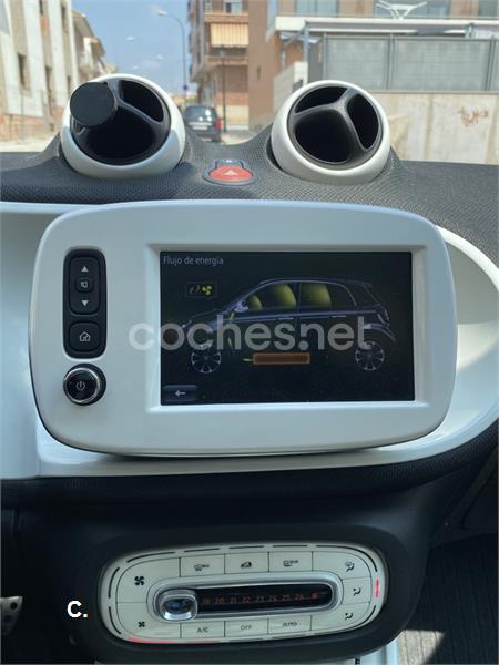 SMART forfour 60kW81CV EQ 5p.