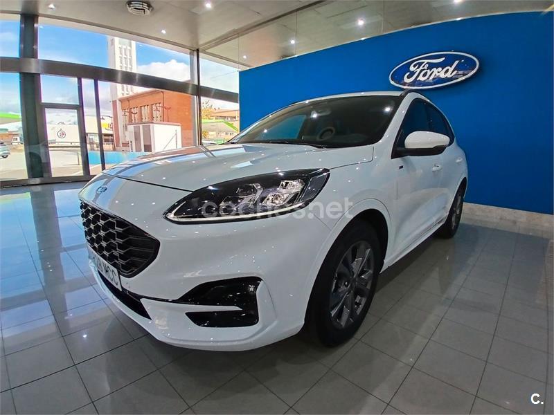 FORD Kuga STLine X 2.5 Duratec FHEV Auto