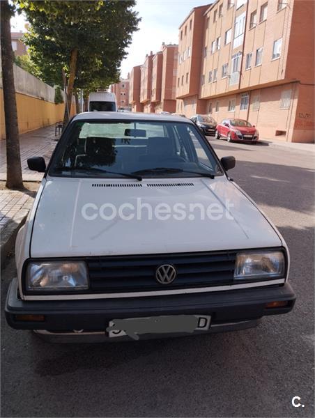 VOLKSWAGEN Jetta JETTA 1.6 CL 4p.