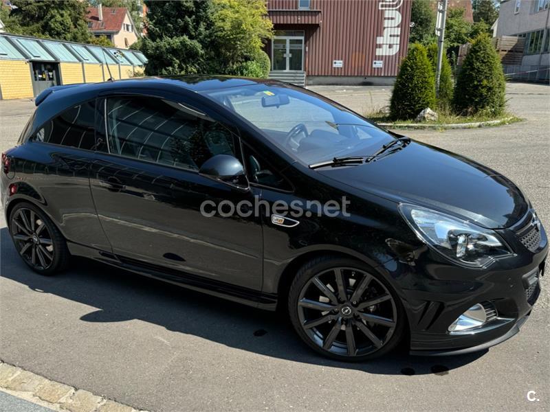 OPEL Corsa 1.6 Turbo OPC 3p.