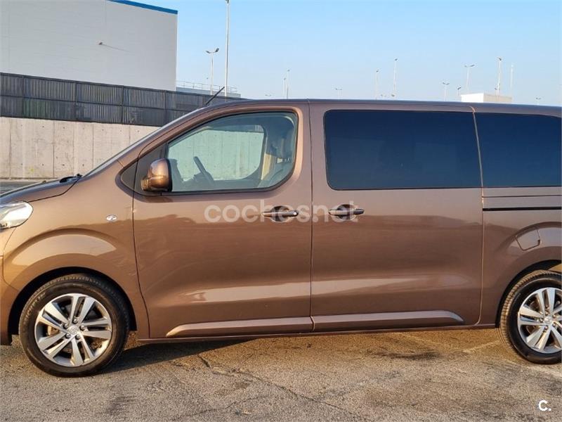 PEUGEOT Traveller Business BlueHDi 180 SS EAT8 Standard 4p.