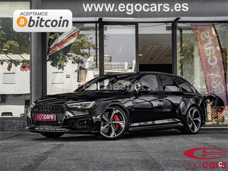 AUDI A4 RS4 Avant TFSI 331kW quattro tiptronic