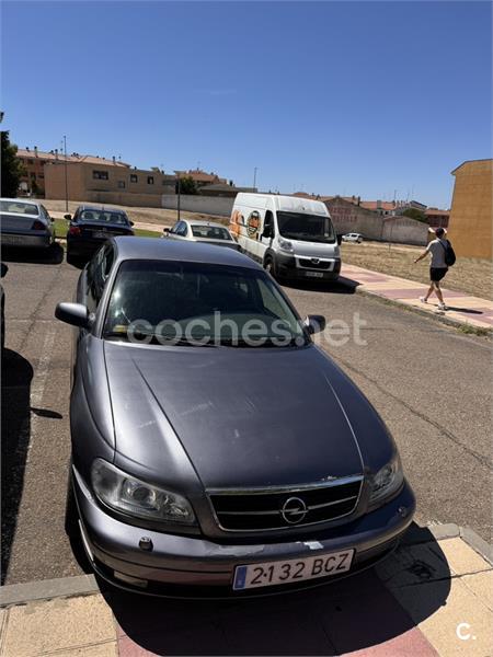 OPEL Omega ELEGANCE 2.5 V6 4p.