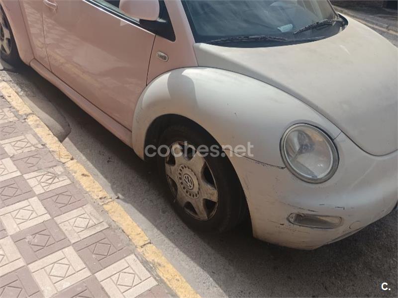 VOLKSWAGEN New Beetle 1.9 TDI