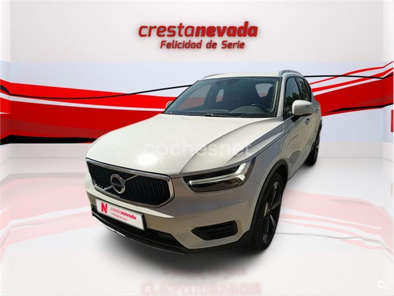 VOLVO XC40 2.0 D3 Momentum Auto 5p.