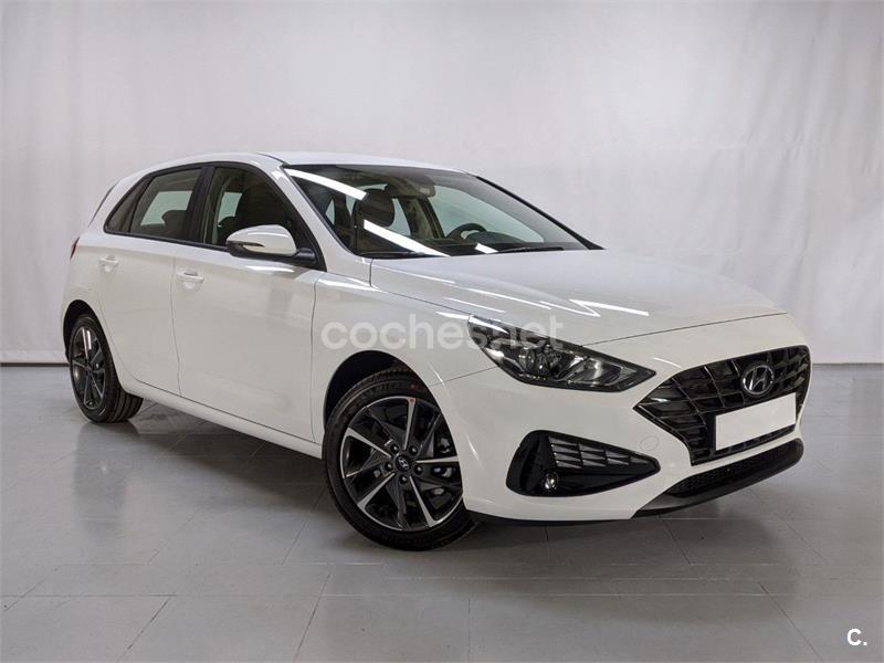 HYUNDAI i30 1.5 DPI Klass SLX 5p.