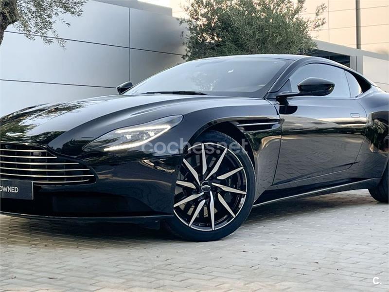 ASTON MARTIN DB11 4.0 V8