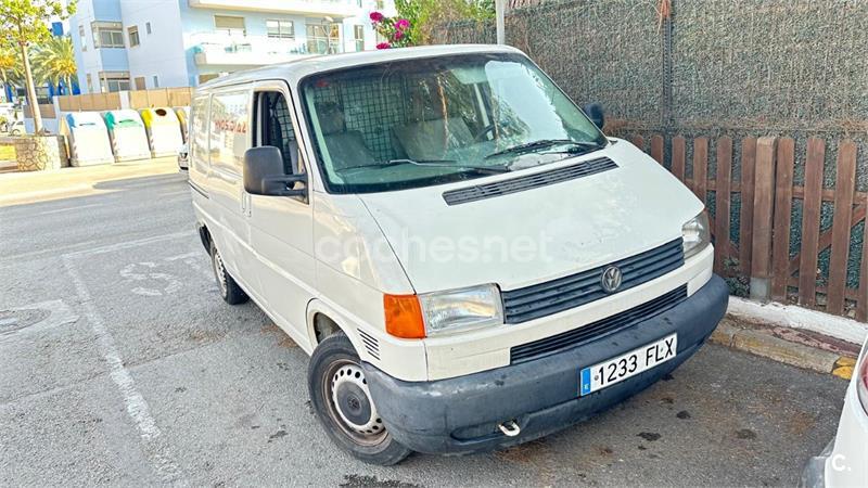 VOLKSWAGEN Transporter 1.9TDI 104CV LARGA 2.8T 4p.