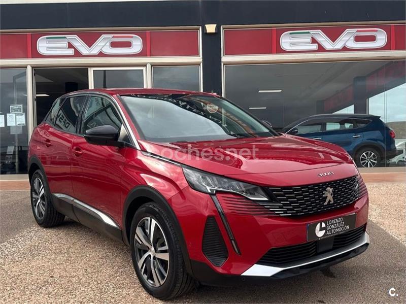 PEUGEOT 3008 1.2 PureTech SS Allure Pack EAT8