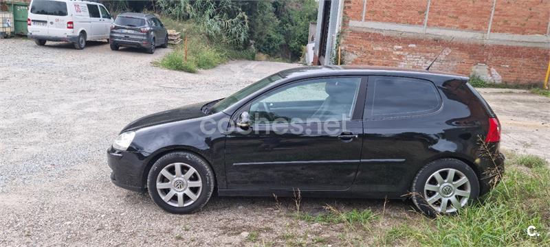 VOLKSWAGEN Golf 1.9 TDI Highline