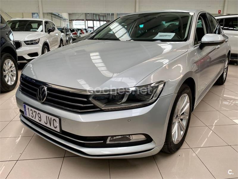 VOLKSWAGEN Passat 2.0 TDI 150cv Advance BMT DSG 4p.