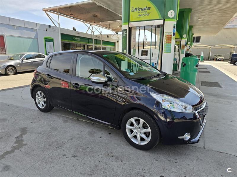 PEUGEOT 208 5P ACTIVE 1.2L PureTech 82 5p.