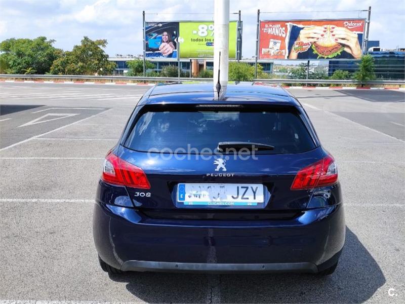 PEUGEOT 308 Style 1.6 BlueHDi 120