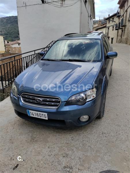 SUBARU Legacy 2.5i 5p.