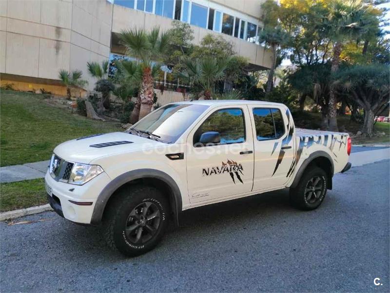 NISSAN Navara