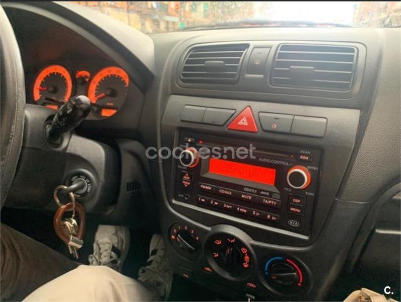 KIA Picanto 1.1 SOHC Concept