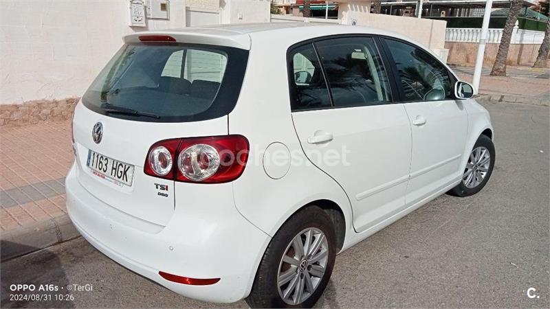 VOLKSWAGEN Golf Plus