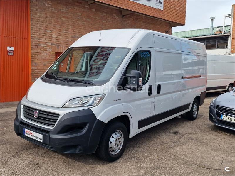 FIAT Ducato Maxi 35 Largo Techo Alto 2.3 Mjet. 110kW 4p.